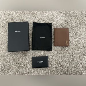 SAINT LAURENT CREDIT CARD WALLET IN GRAINED LEATHER